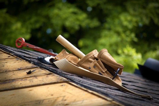 Roofers Near Sulphur Springs, IN Available Now